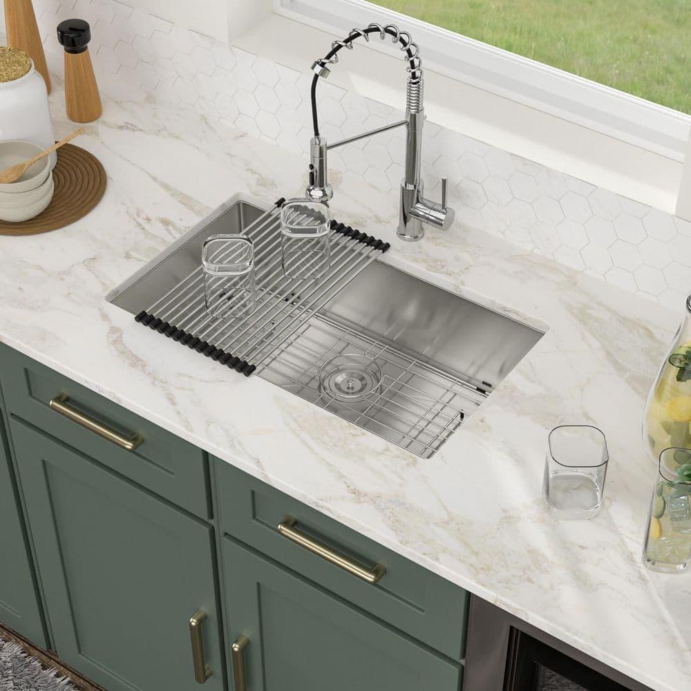 Sarlai 28'' L x 18" W Undermount Single Bowl Stainless Steel Kitchen Sink with Sink Grid and Basket Strainer SU2818R