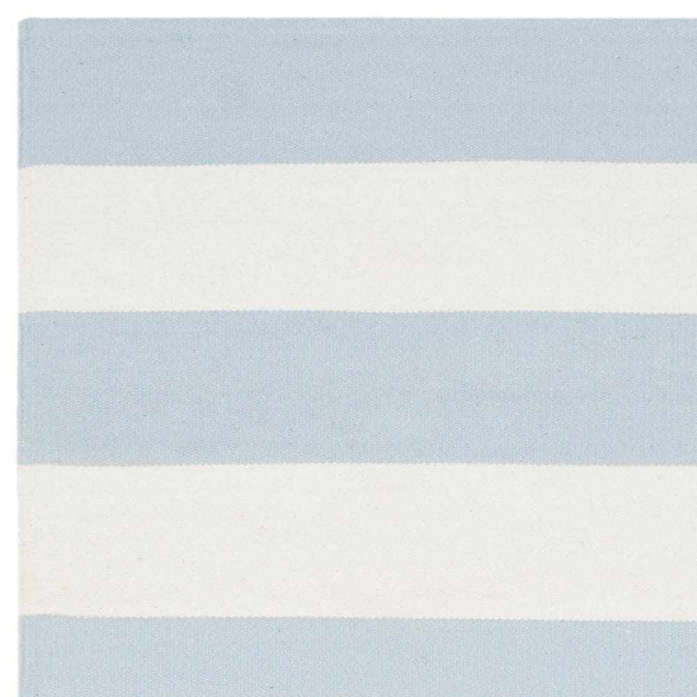 Montauk MTK712 Hand Woven Indoor Accent Rug - Sky Blue/Ivory - 2'3"x5' - Safavieh