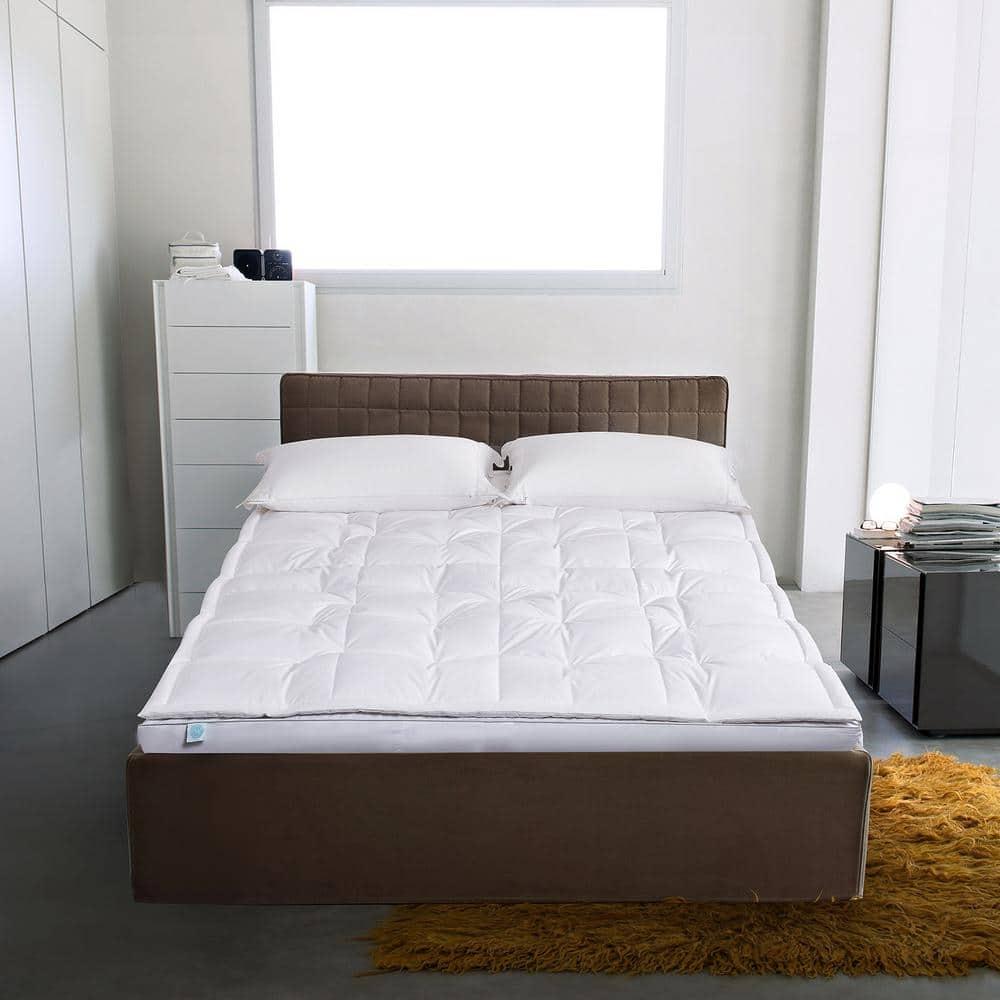 Martha Stewart  3-inch White Down Top Featherbed Full