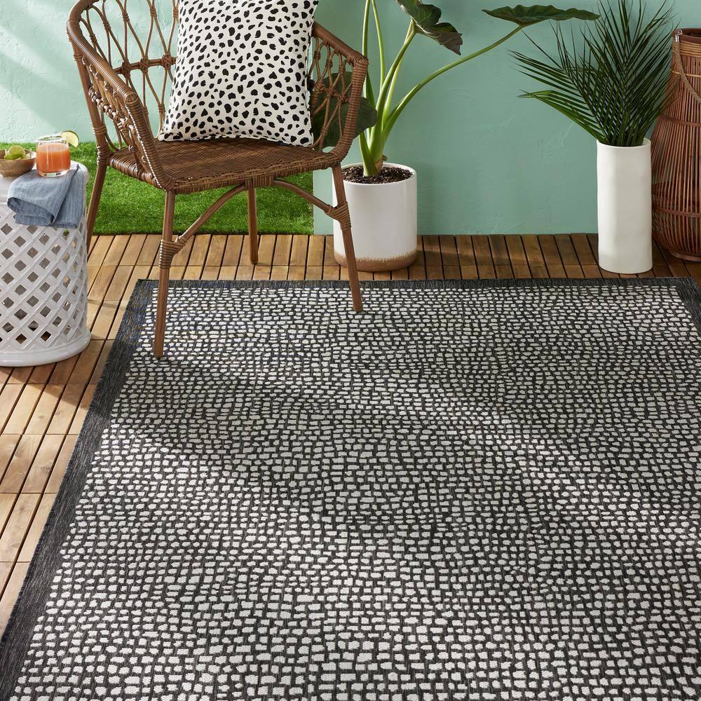 TOMMY BAHAMA Marlin Transitional Indoor/Outdoor Area Rug, Black