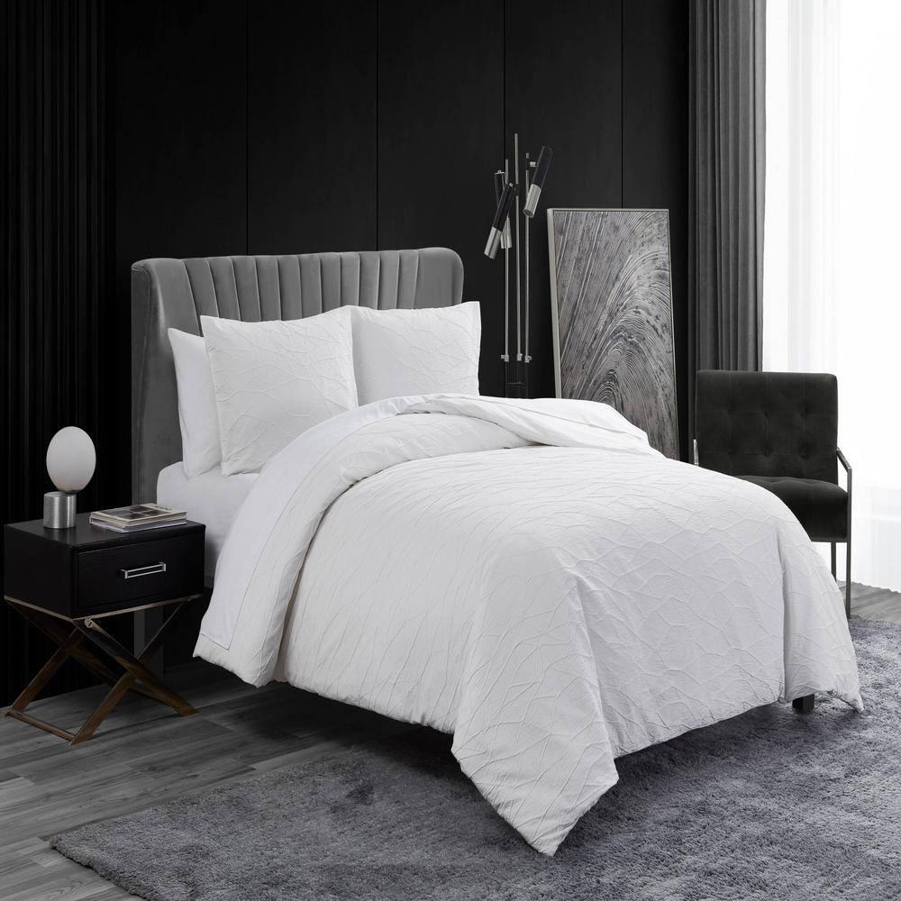 Vera Wang Vera Wang Abstract Crinkle White Comforter Set