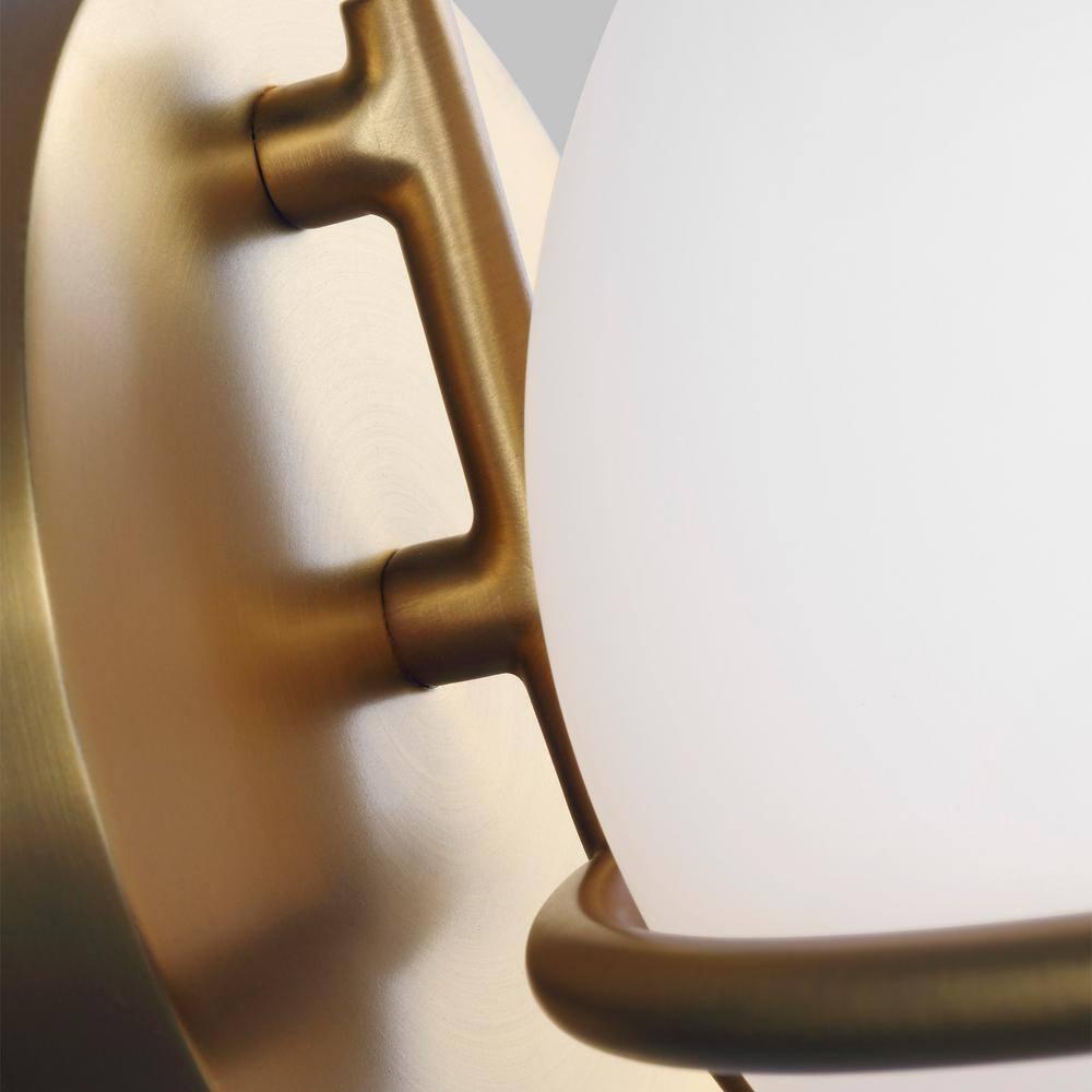 Apollo 1 - Light Armed Sconce