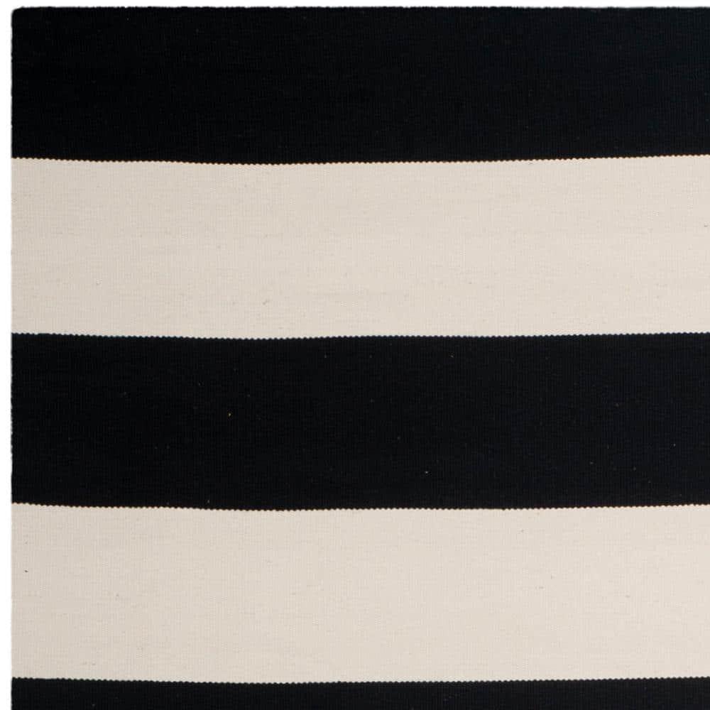 Montauk MTK712 Hand Woven Area Rug - Black/Ivory - 8'x8' - Safavieh.