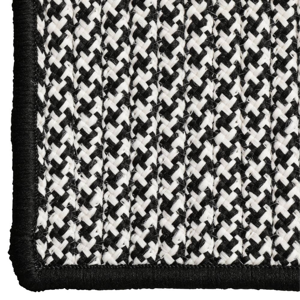 Colonial Mills Outdoor Houndstooth Tweed - Black 4' square