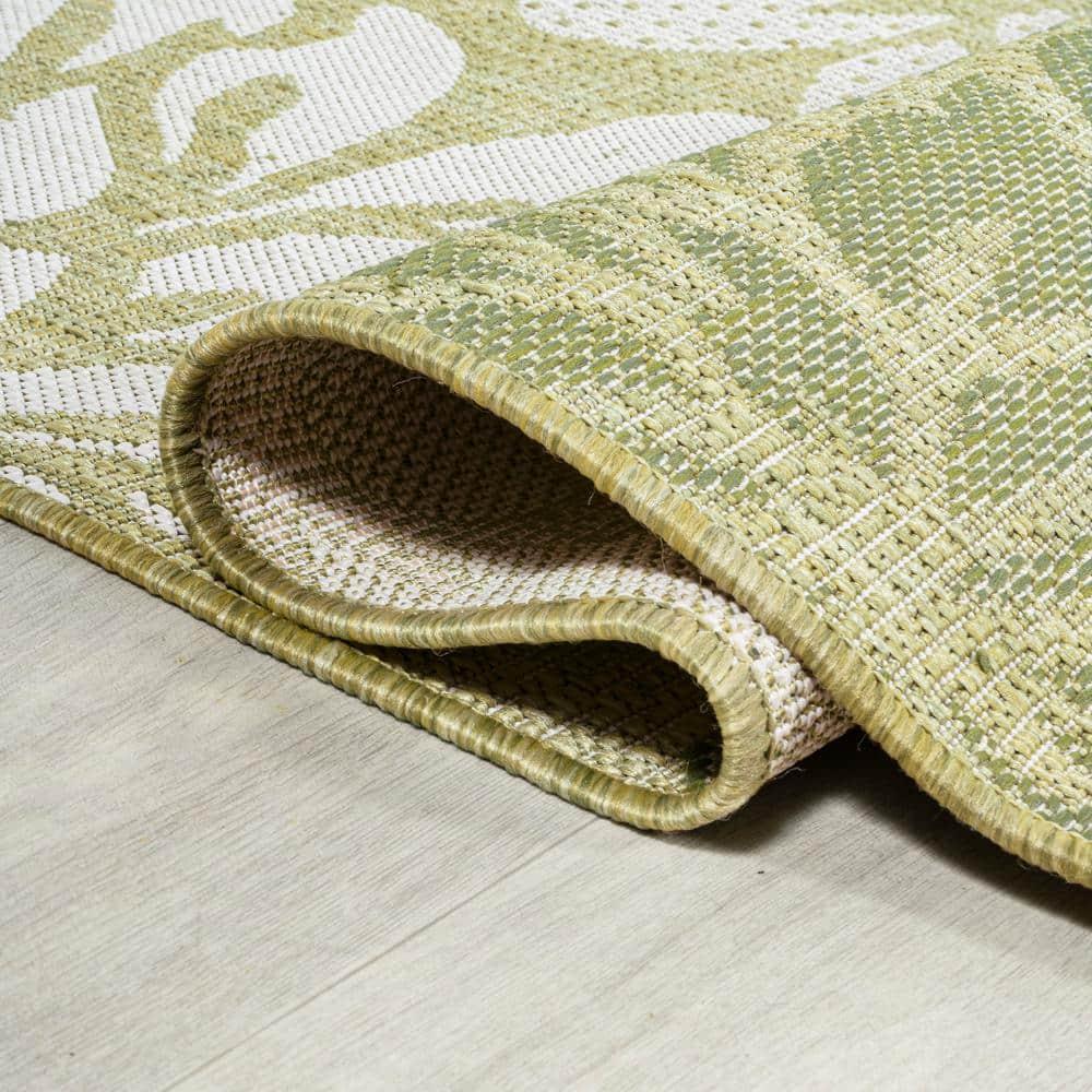 5' x 5' Zinnia Modern Floral Textured Weave Indoor/Outdoor Area Rug, Green/Cream - JONATHAN Y