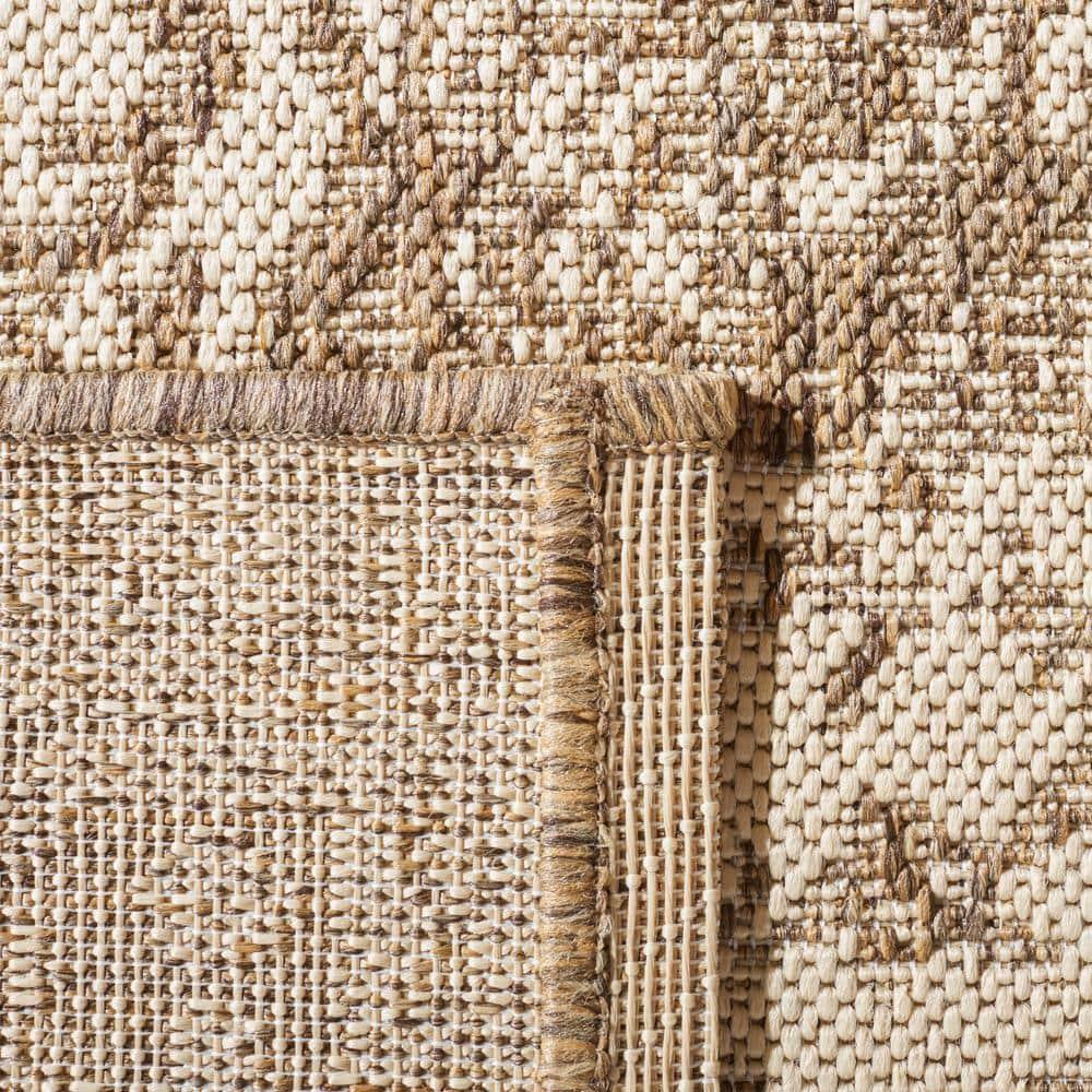 SAFAVIEH Beach House Stanice Medallion Indoor/Outdoor Area Rug, Cream/Beige, 2'2" x 4'