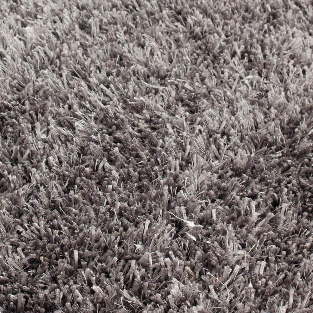 SAFAVIEH New Orleans Darius Solid Polyester Shag Area Rug, Grey, 6' x 9'