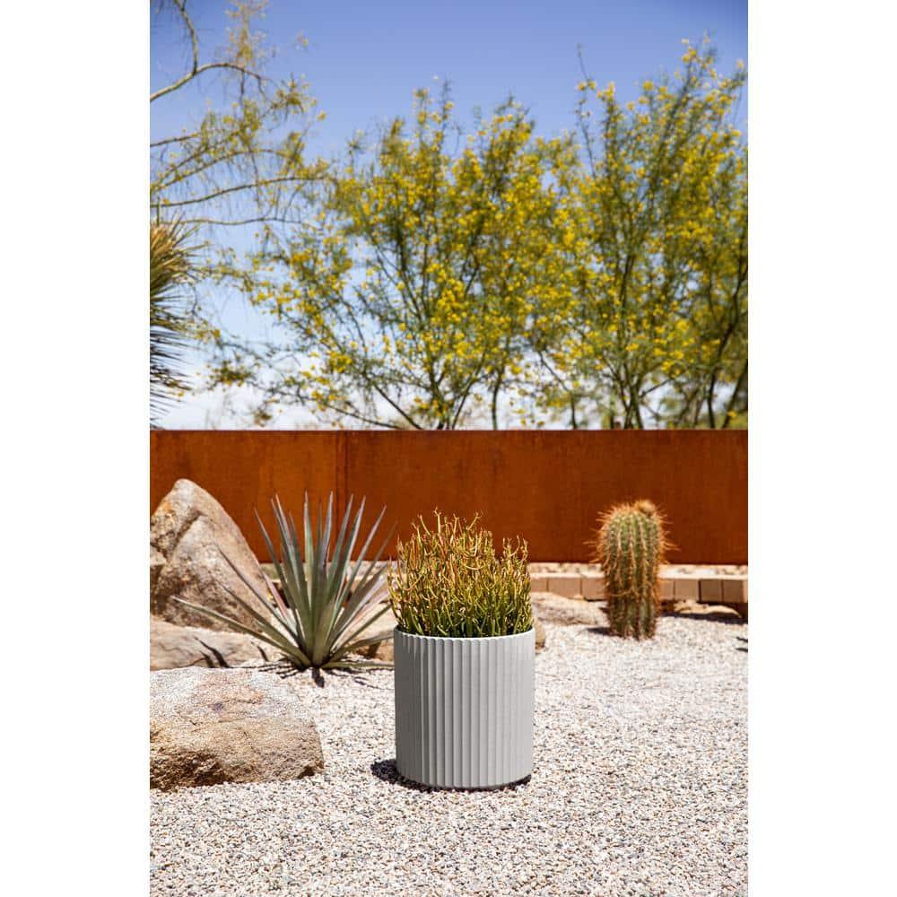 Demi Series Round Planter