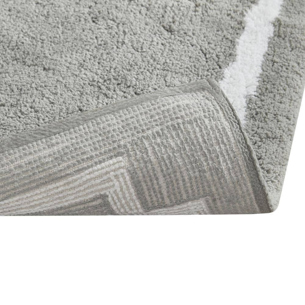 Madison Park 100% Cotton Tufted Bath Rug with Non-Slip Backing