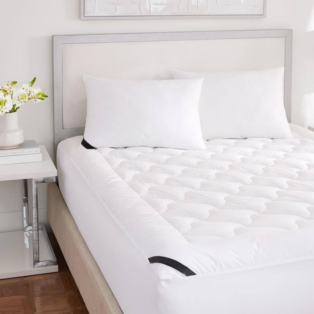 Five Queens Court Elite Mattress Topper