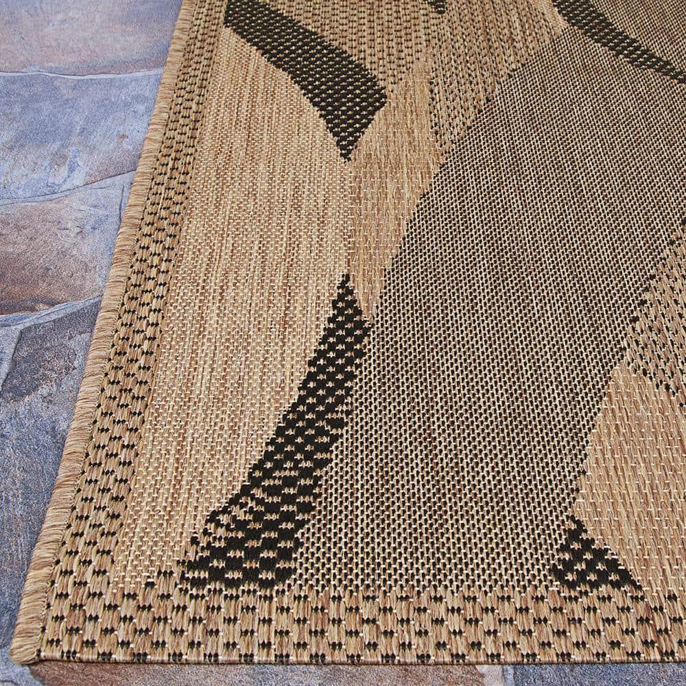 Modern Square Black Synthetic Outdoor Rug - 8'6" x 8'6"