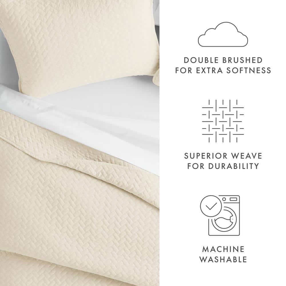 Antora Microfiber Modern & Contemporary Coverlet / Bedspread Quilt Set