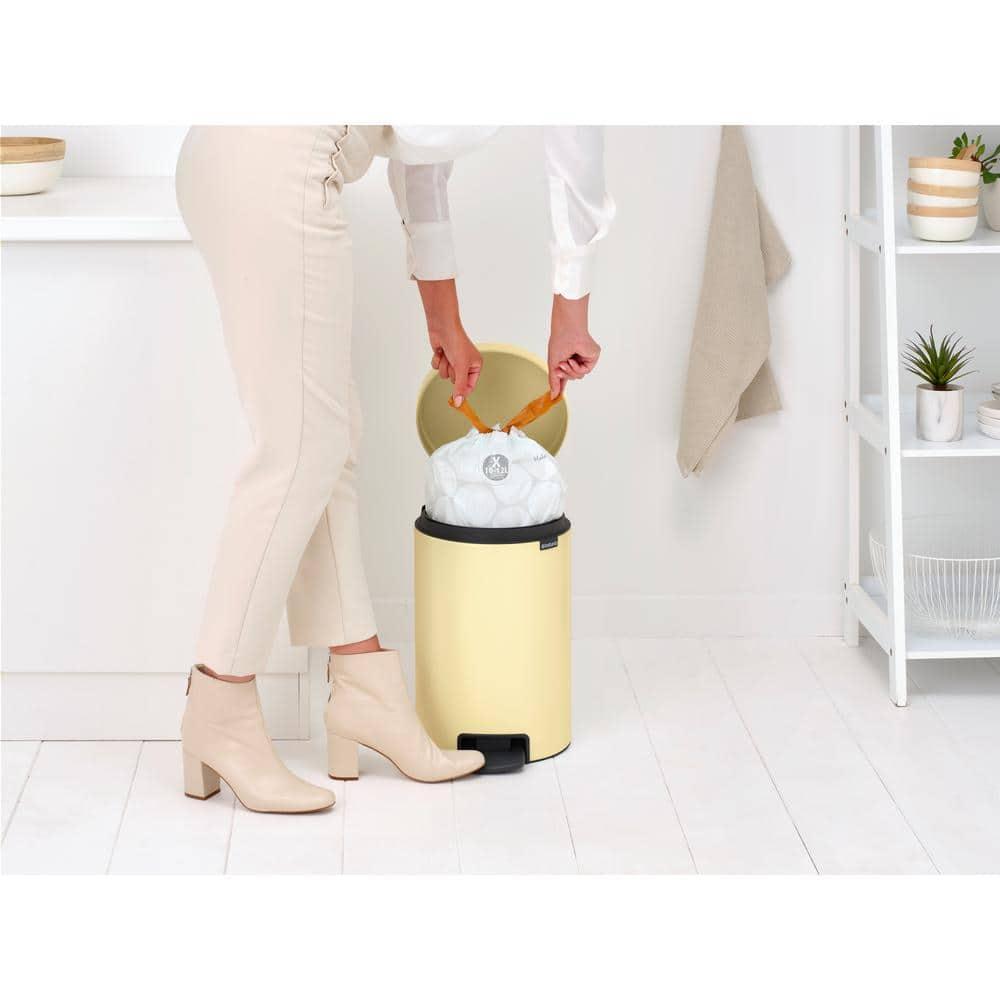 Mellow Yellow Polypropylene Round Step-On Trash Can, 3.2 Gallon
