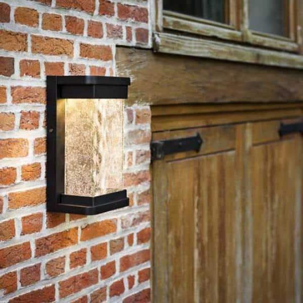1-Light Black Integrated LED Outdoor Wall Lantern Sconce