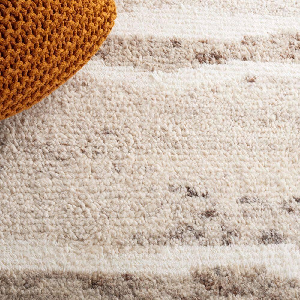 SAFAVIEH Casablanca Rhoda Geometric Wool Area Rug, Ivory/Brown, 3' x 5'