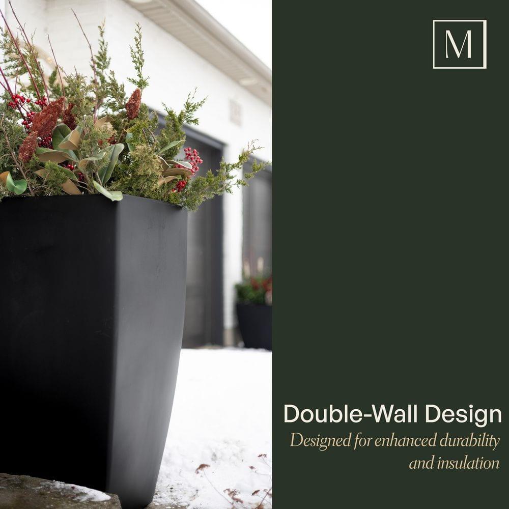 Mayne Inc. Vernamae  Resin Pot Planter With Water Reservoir
