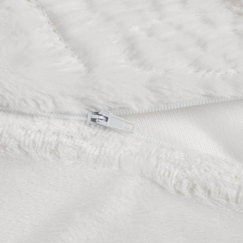 Arya Embroidered Medallion Faux Fur Ultra Plush Duvet Cover Set