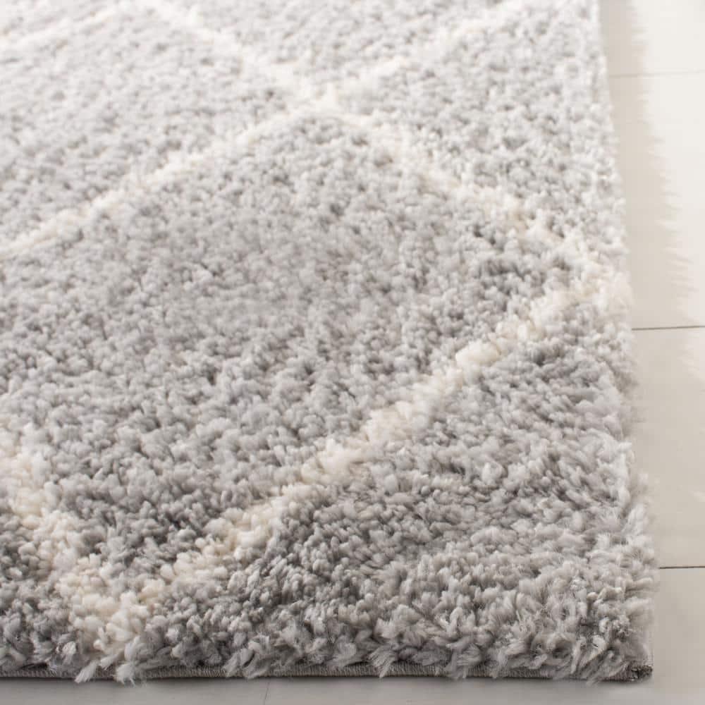 Parma Shag PMA515 Power Loomed Indoor Area Rug - 8'x10' - Grey/Cream - Safavieh