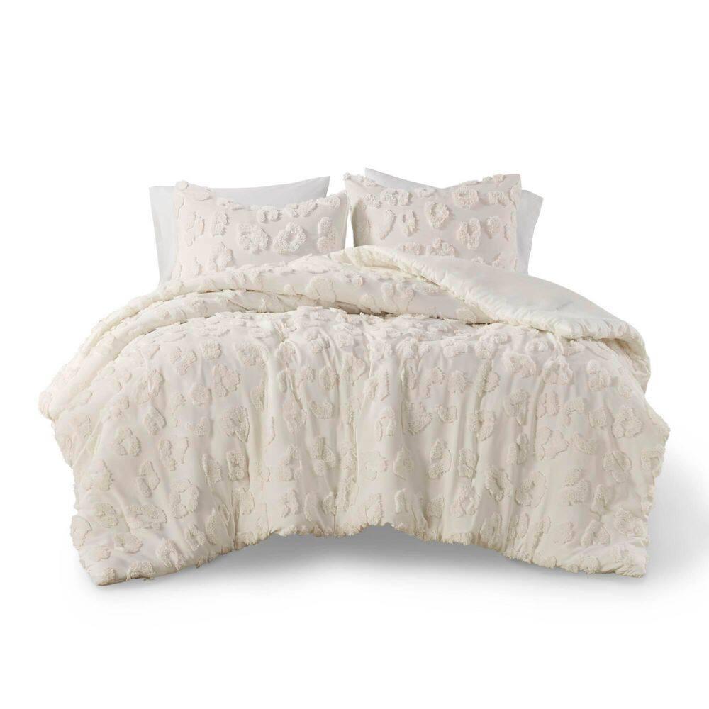 Intelligent Design Larissa Animal Chenille Comforter Set