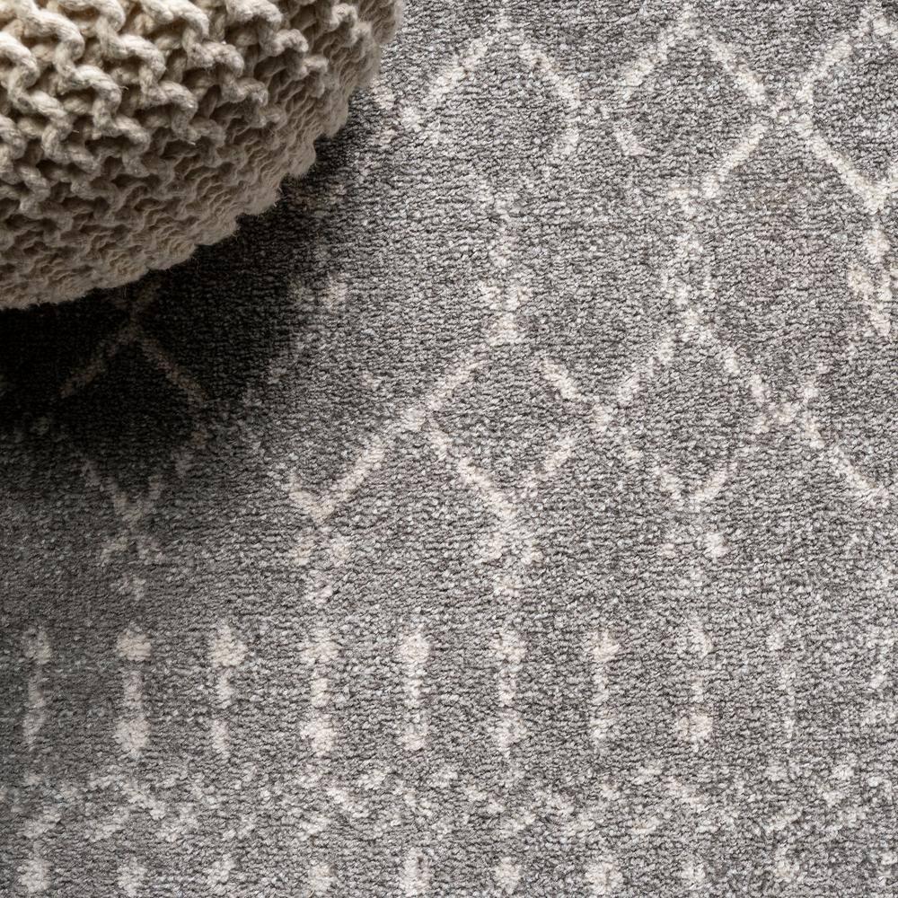 JONATHAN Y Moroccan HYPE Boho Vintage Diamond Gray/Ivory 3 ft. x 5 ft. Area Rug