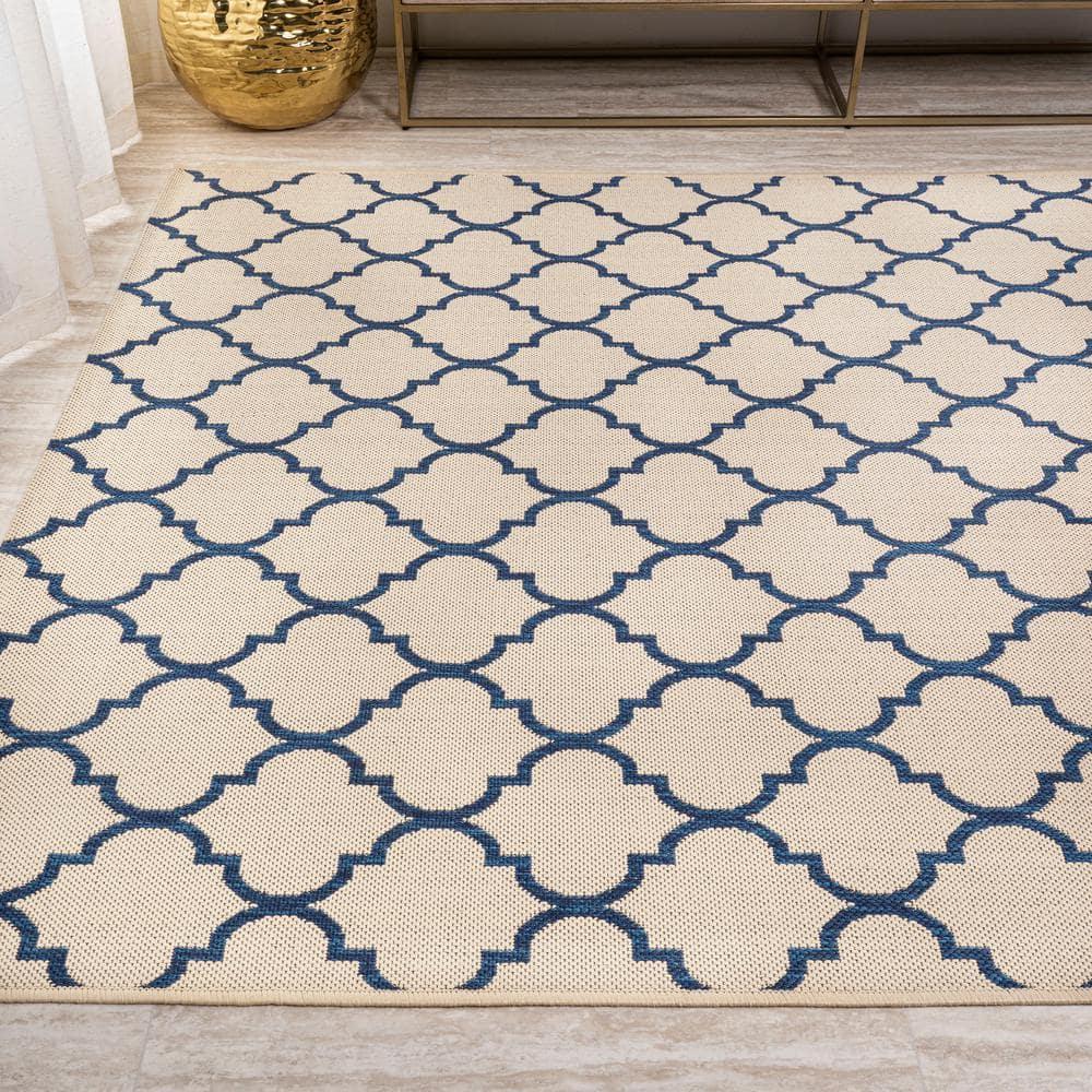 8'x10' Arabesque Ogee Trellis Indoor/Outdoor  Area Rug, Beige/Navy - JONATHAN Y