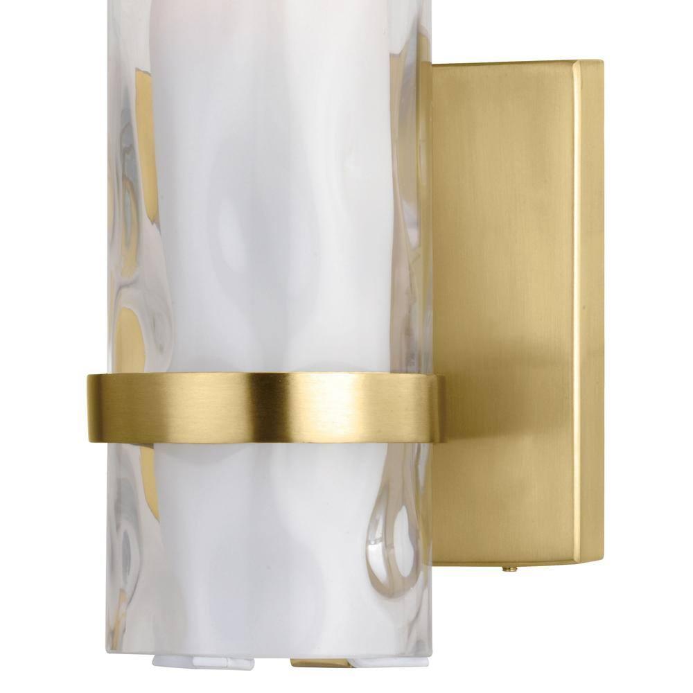 Vilo 1 Light Brass Bathroom Wall Fixture