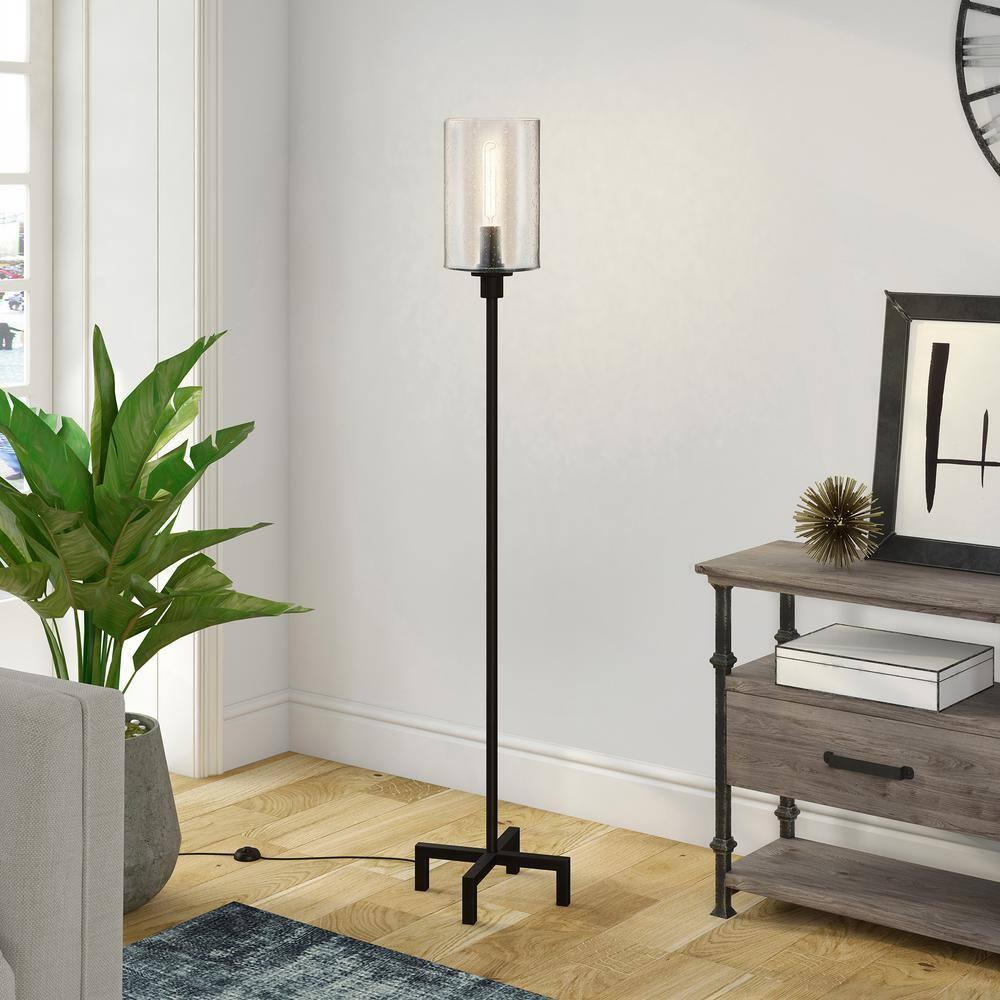 Evelyn&Zoe Industrial Metal Floor Lamp with Seeded Glass Shade