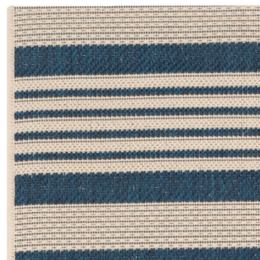 Courtyard CY6062 Power Loomed Indoor/Outdoor Runner Rug - Navy/Beige - 2'3"x6'7" - Safavieh.