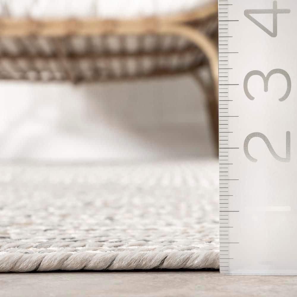 nuLOOM Wynn Braided Indoor/Outdoor Ivory 12' x 15' Casual Area Rug