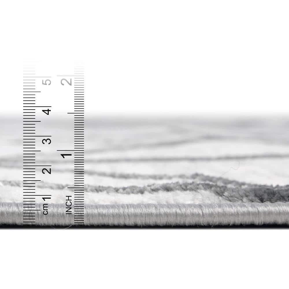 Matrix Trellis Geometric White 7 ft. x 10 ft. Area Rug