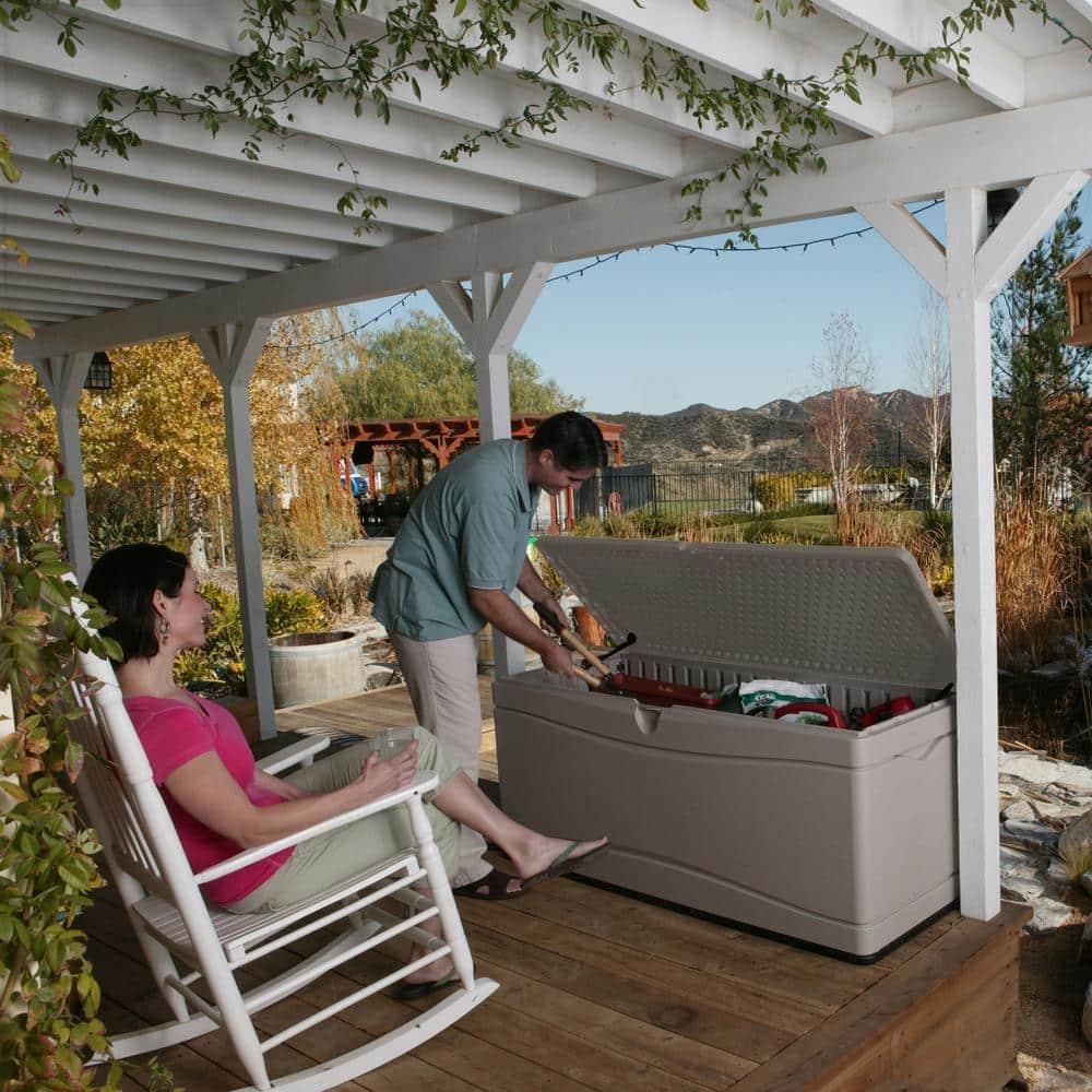Lifetime Lifetime 60'' W 130 Gallons Water Resistant Polyethylene Plastic Lockable Deck Box