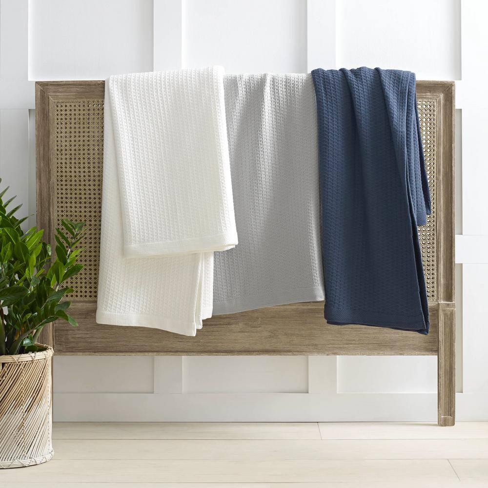 Nautica Baird Solid Cotton Reversible Blanket