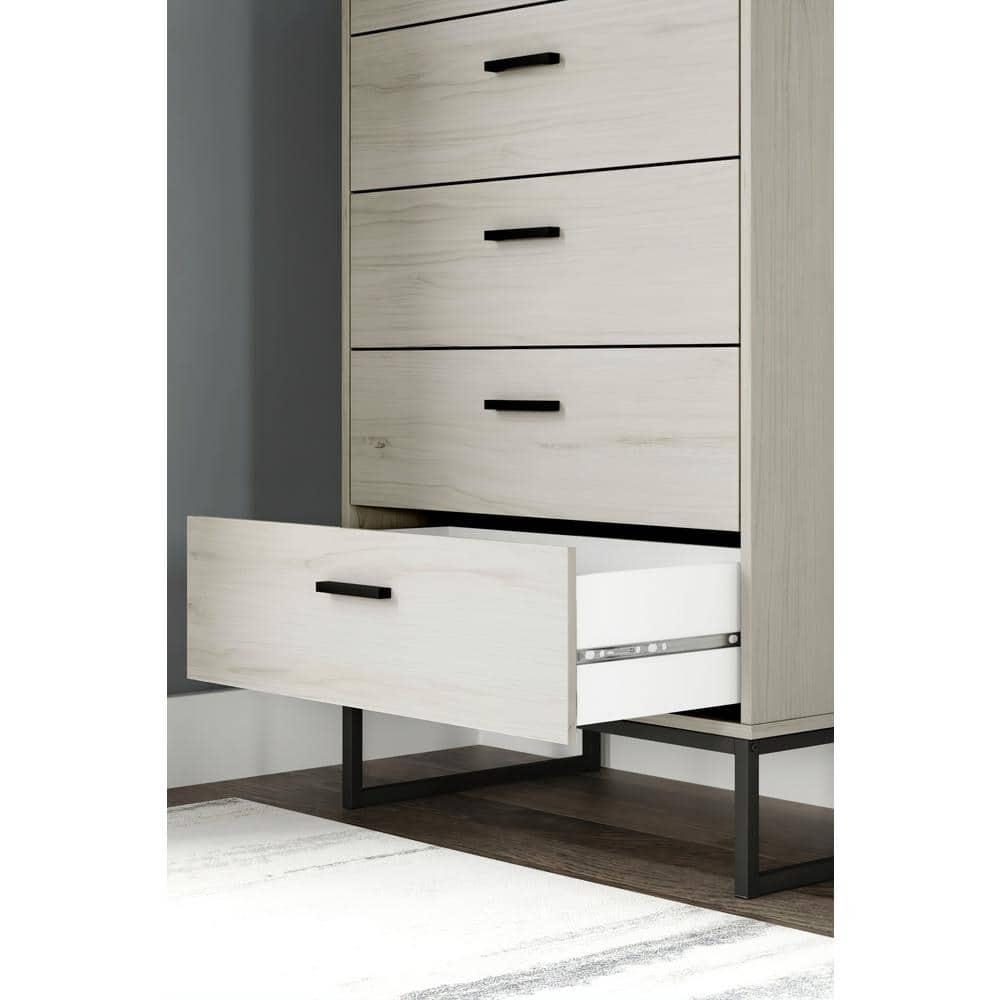 Latitude Run® Bosnjak 29.88'' W 5 - Drawer Dresser