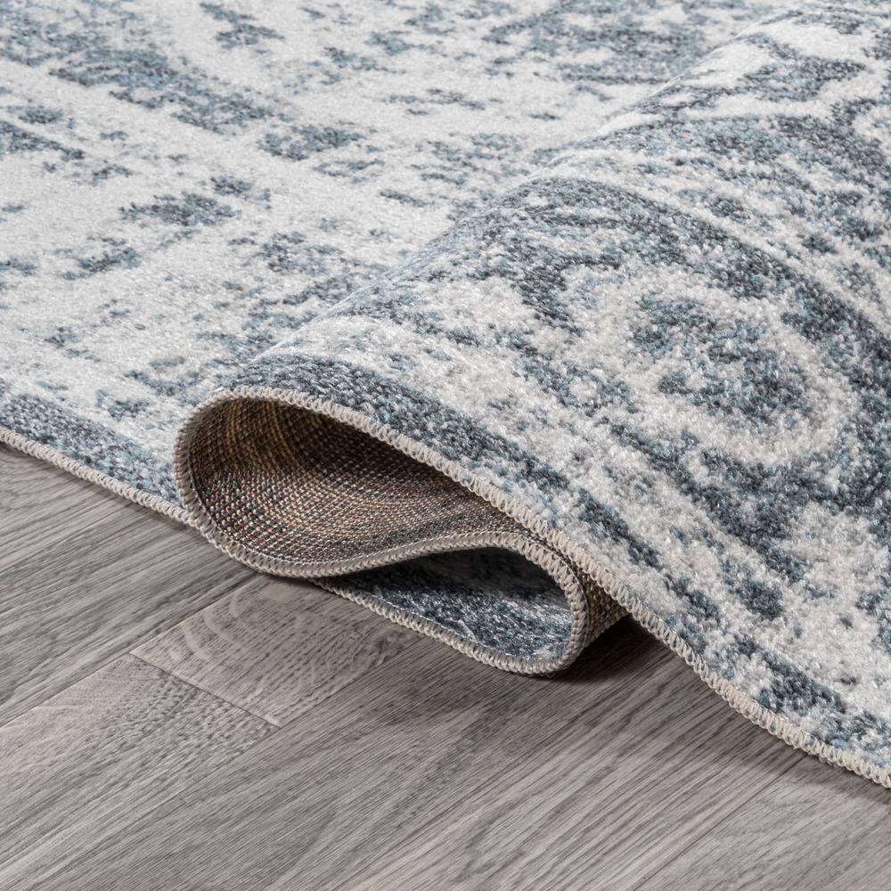 JONATHAN Y Keesha Bold Distressed Medallion Low-Pile Machine-Washable Cream/Blue 3 ft. x 5 ft. Area Rug