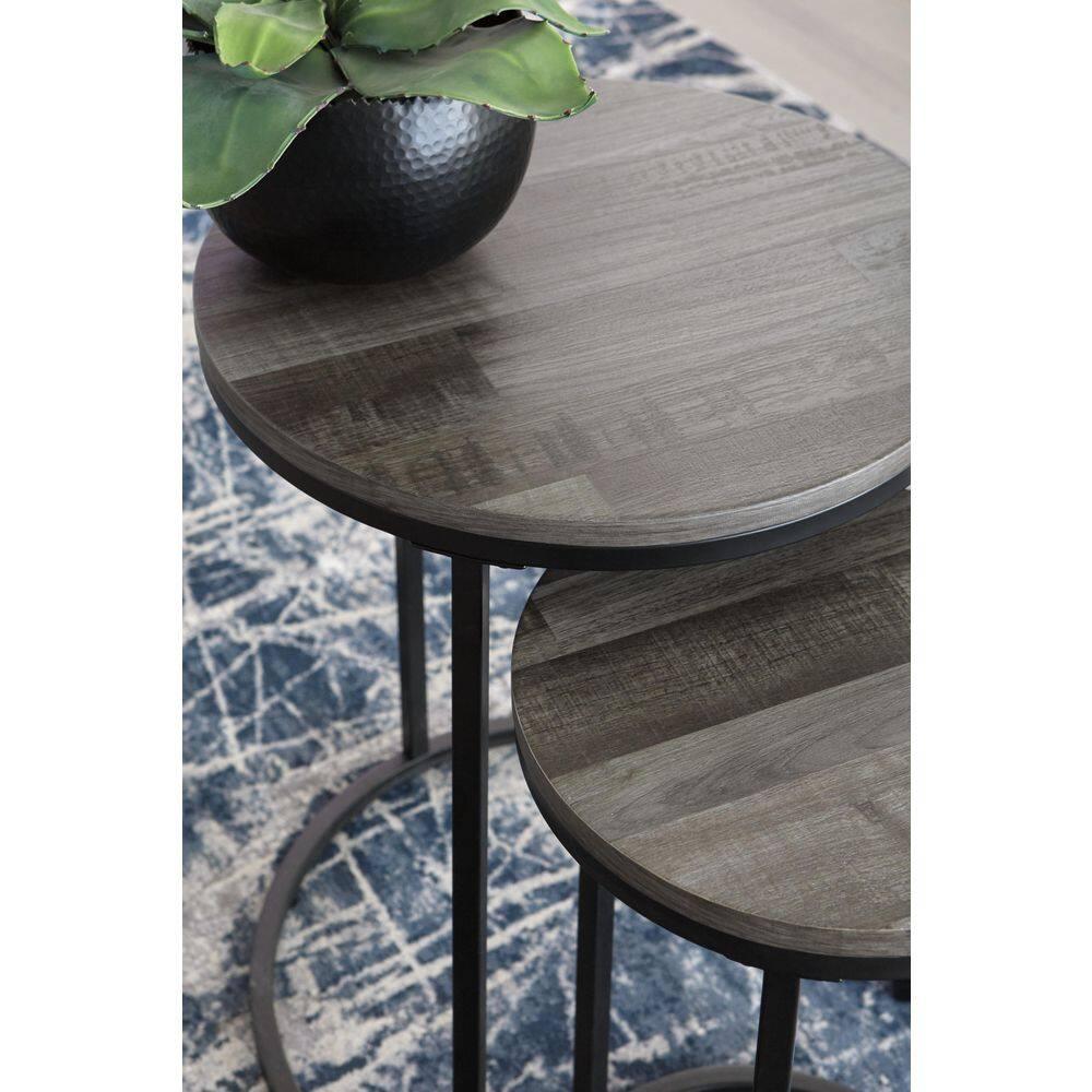 Signature Design by Ashley Casual Briarsboro Accent Table (Set of 2)  Black/Gray