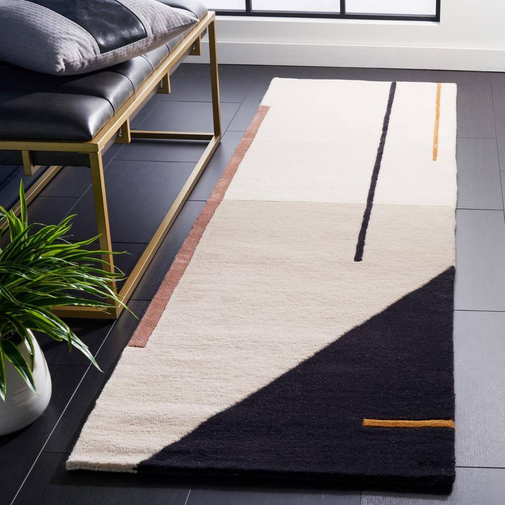 Fifth Avenue FTV110 Hand Tufted Runner Rug - Ivory/Black - 2'3"x10' - Safavieh.
