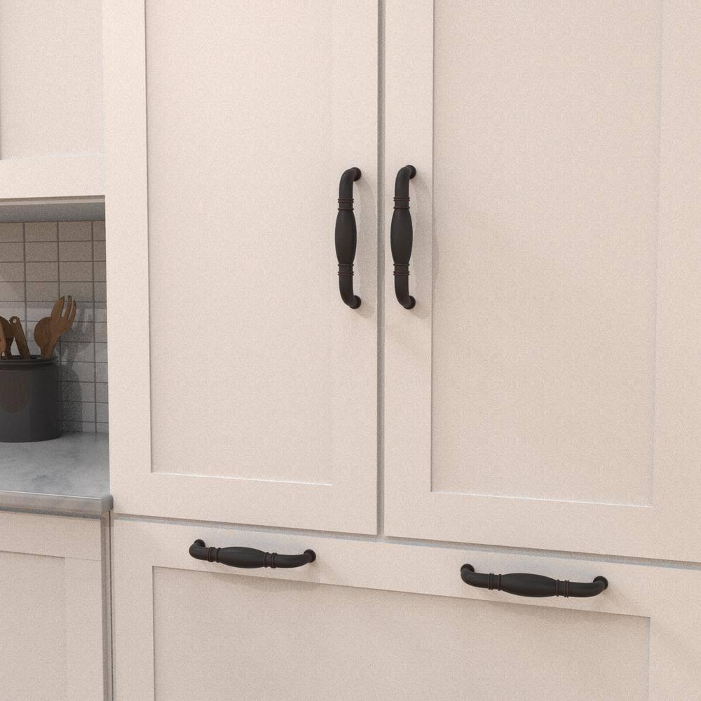 Williamsburg 8" Center to Center Appliance Pull