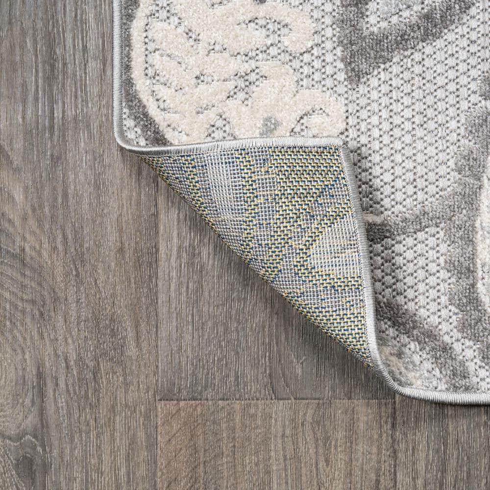 4'x6' Julien Paisley High-Low Indoor/Outdoor Area Rug, Light Gray - JONATHAN Y