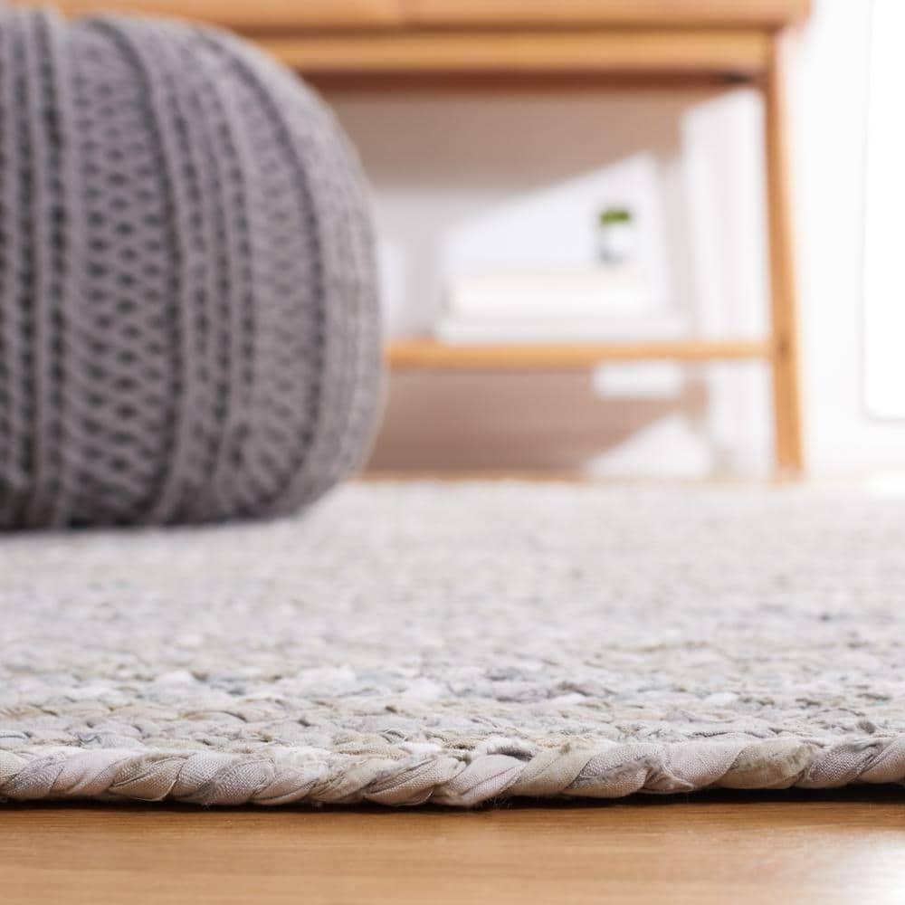 Braided BRD452 Hand Woven Indoor Area Rug - Light Grey - 5'x8' Oval - Safavieh