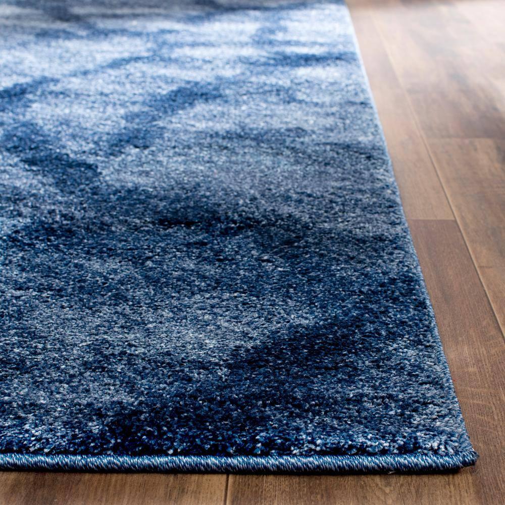 SAFAVIEH Retro Collection Accent Rug - 4' x 6', Blue & Dark Blue, Modern Abstract Design, Non-Shedding & Easy Care, Ideal for High Traffic Areas in Entryway, Living Room, Bedroom (RET2144-6570)