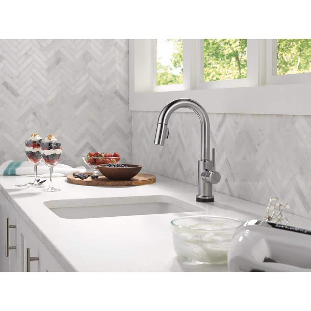 Trinsic Pull Down Touch Bar Faucet
