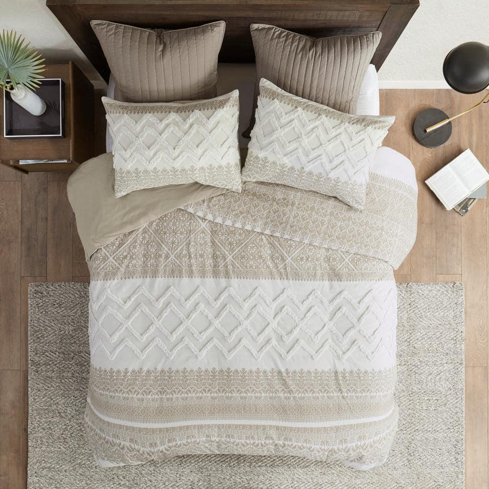 INK+IVY Mila Cotton Duvet Cover Set with Chenille Tufting & Reviews | Wayfair