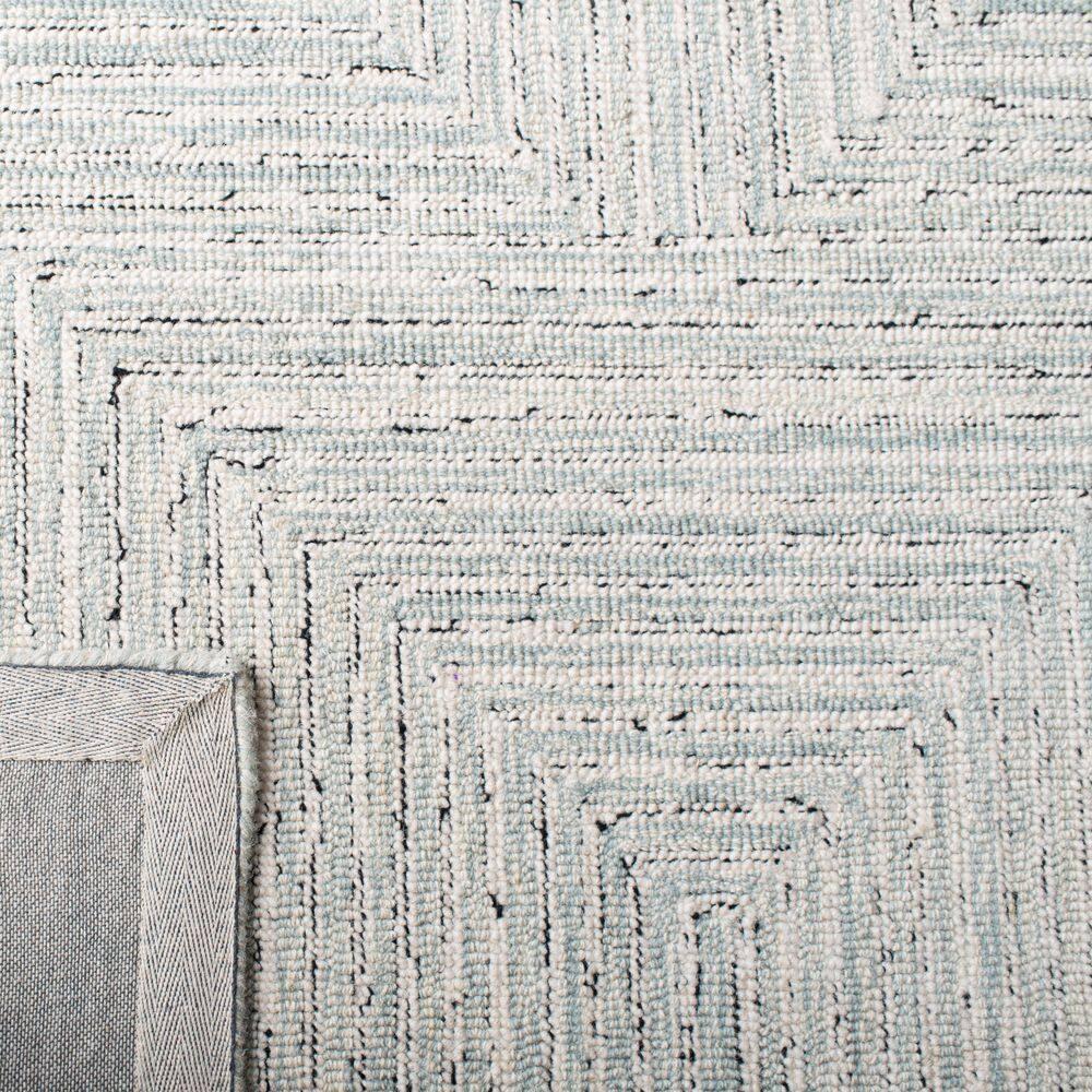 Micro-Loop MLP176 Hand Tufted Area Rug - Light Grey/Ivory - 6'x9' - Safavieh.