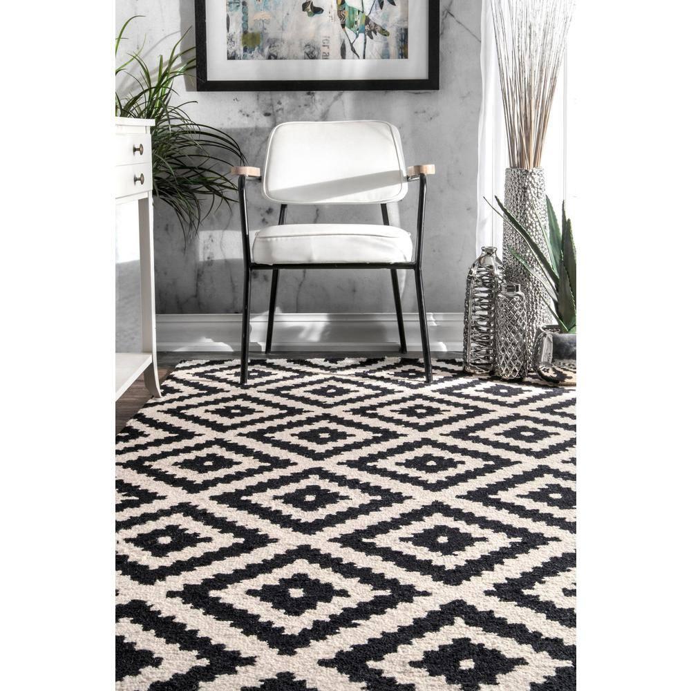 Kellee Contemporary Black Doormat 3 ft. x 5 ft. Indoor Oval Area Rug