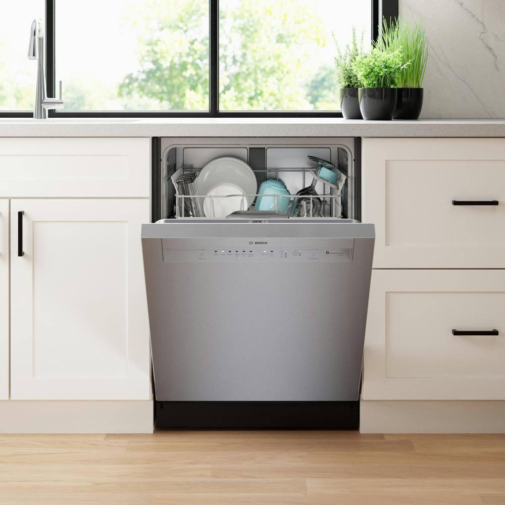 Bosch 800 Series 24" Front Control Built-In Dishwasher with Hybrid Tub SHE3AEM5N