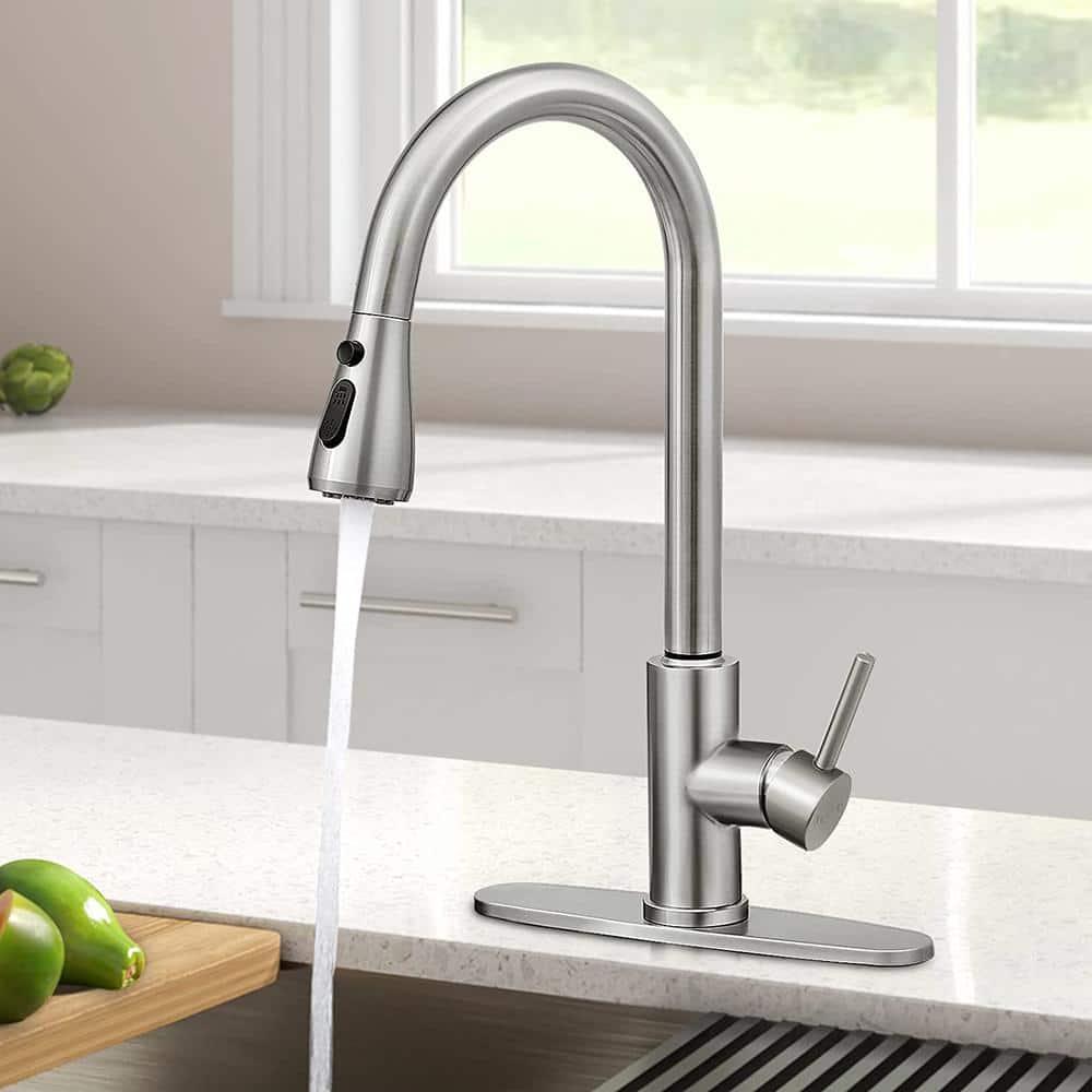 Single Handle Kitchen Faucet Pull Down Sprayer Kitchen Faucet with Deck Plate in Brushed Nickel