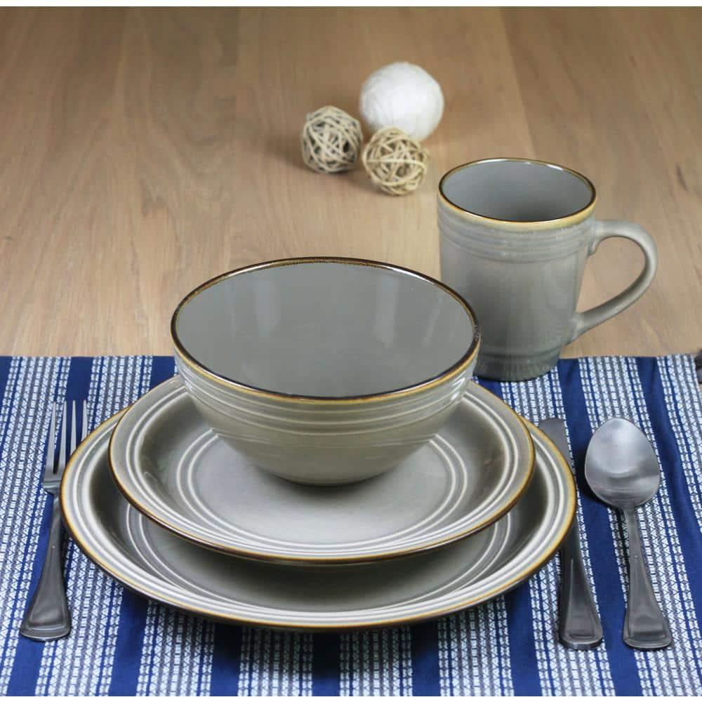 16 Piece Stoneware Dinnerware Set - Service for 4