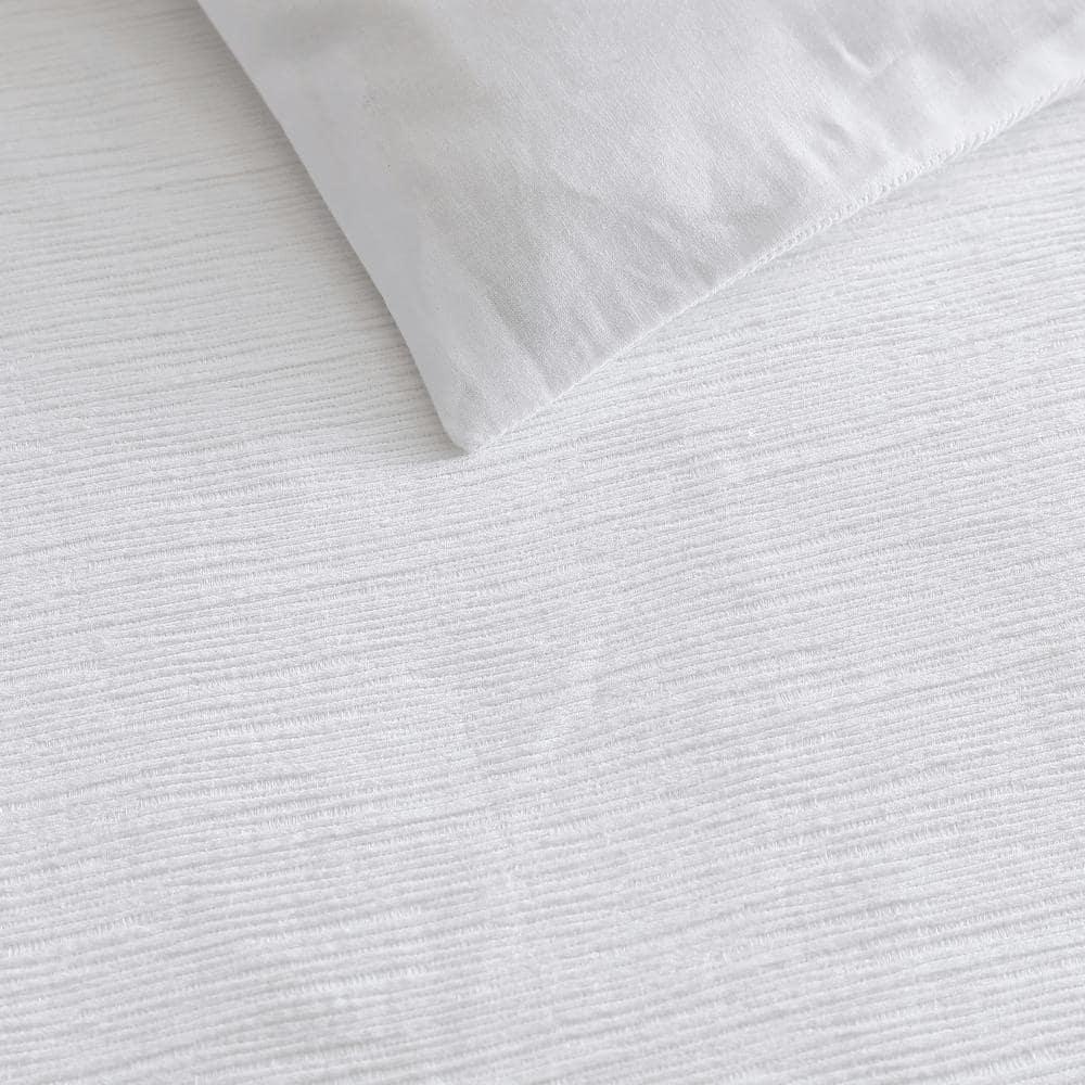 Vera Wang Vera Wang Solid Textured Pleats White Duvet Cover Set