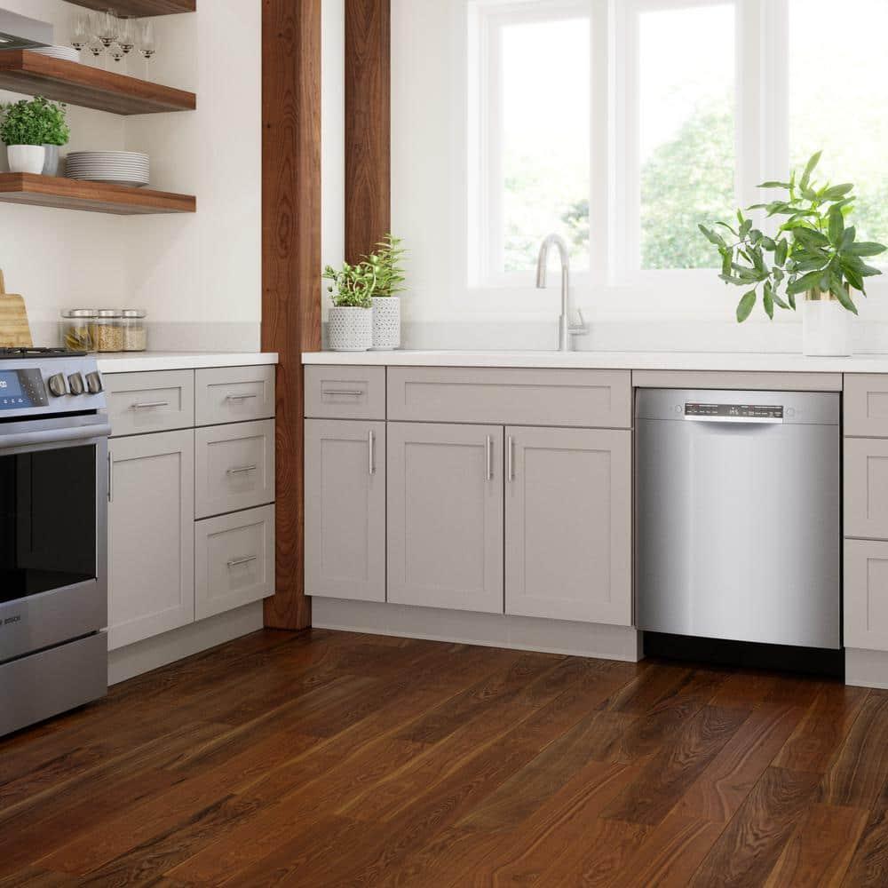 Bosch SGE53C55UC 300 Series 24" ADA Front Control Smart Built-In Dishwasher with Home Connect and 46 Dba