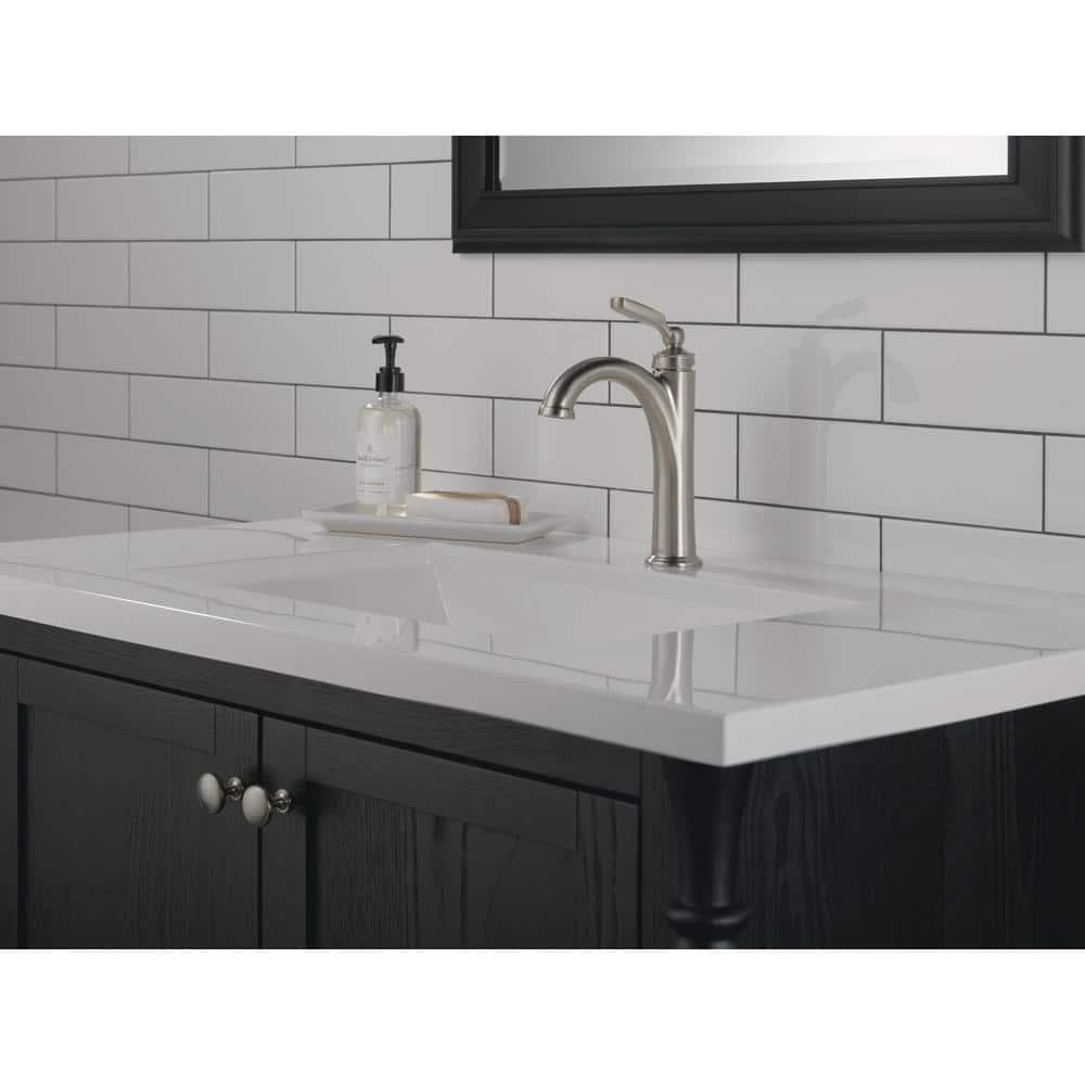 Woodhurst Single Hole Bathroom Faucet with Drain Assembly